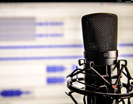 Record audio and video directly in Moodle with Atto